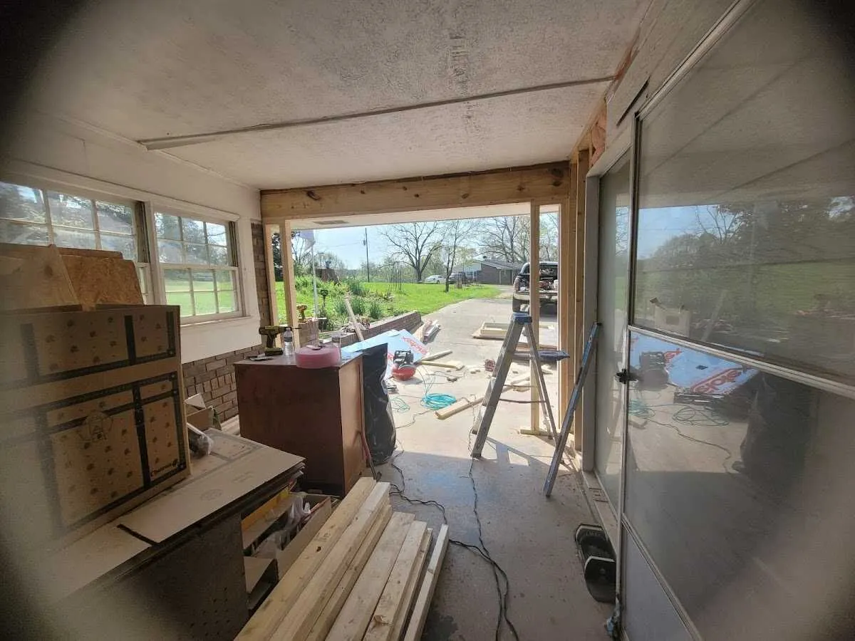 Air movers and dehumidifier for Drying & Dehumidification in Oak Hills